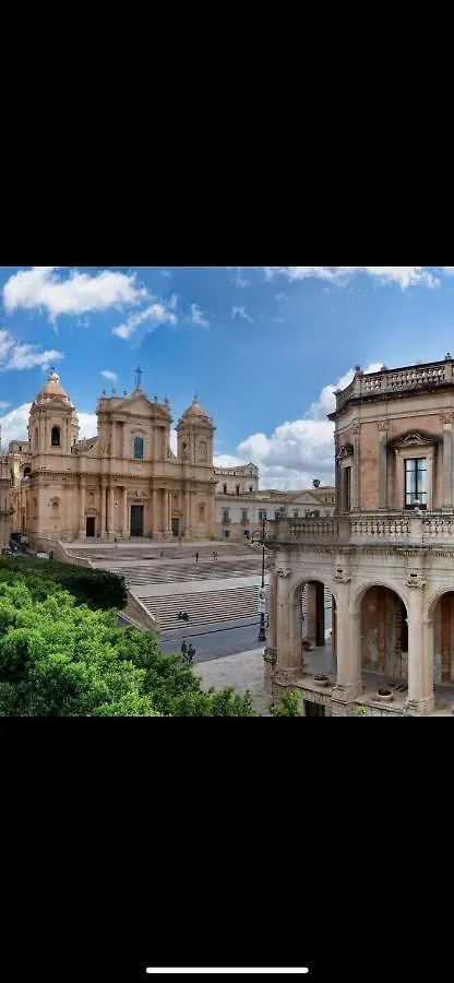 Tannur Del Carmine Villa Noto Holiday home